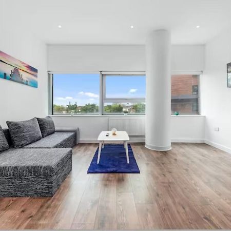 Delta 2 Bedroom Flat In London Dp102 Croydon Esterno foto