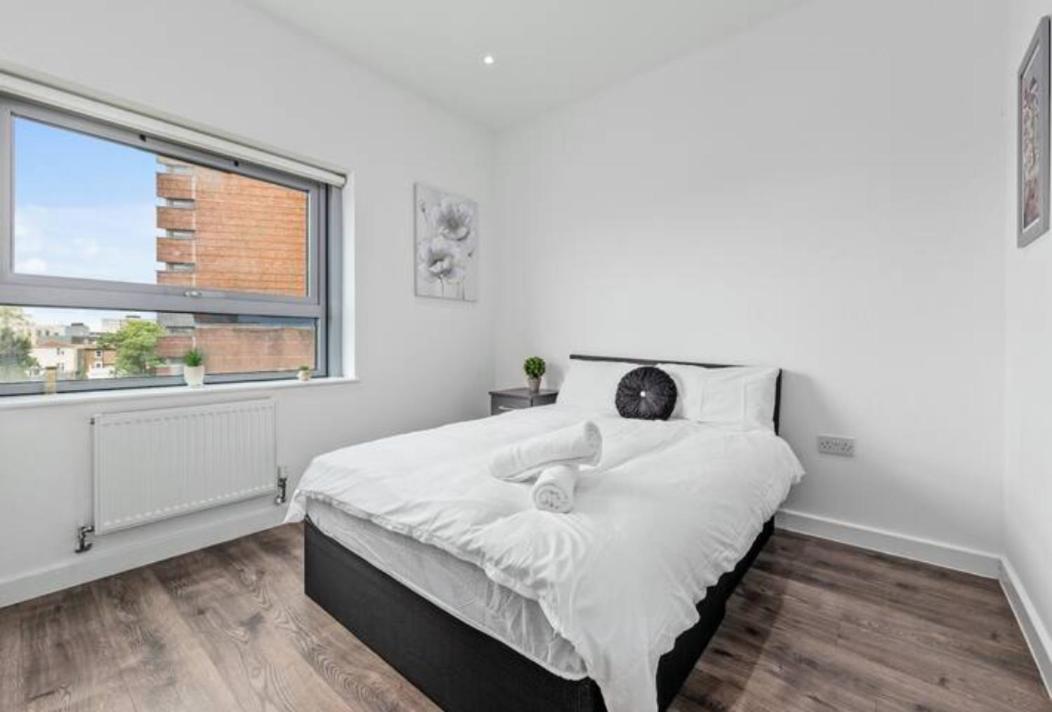 Delta 2 Bedroom Flat In London Dp102 Croydon Esterno foto
