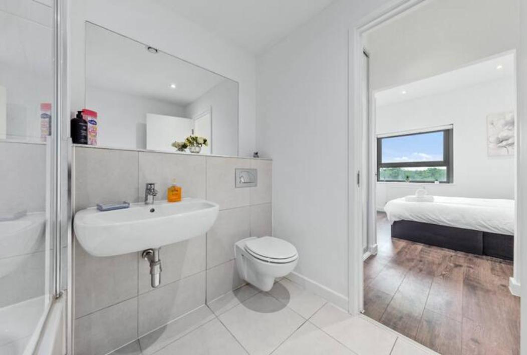 Delta 2 Bedroom Flat In London Dp102 Croydon Esterno foto